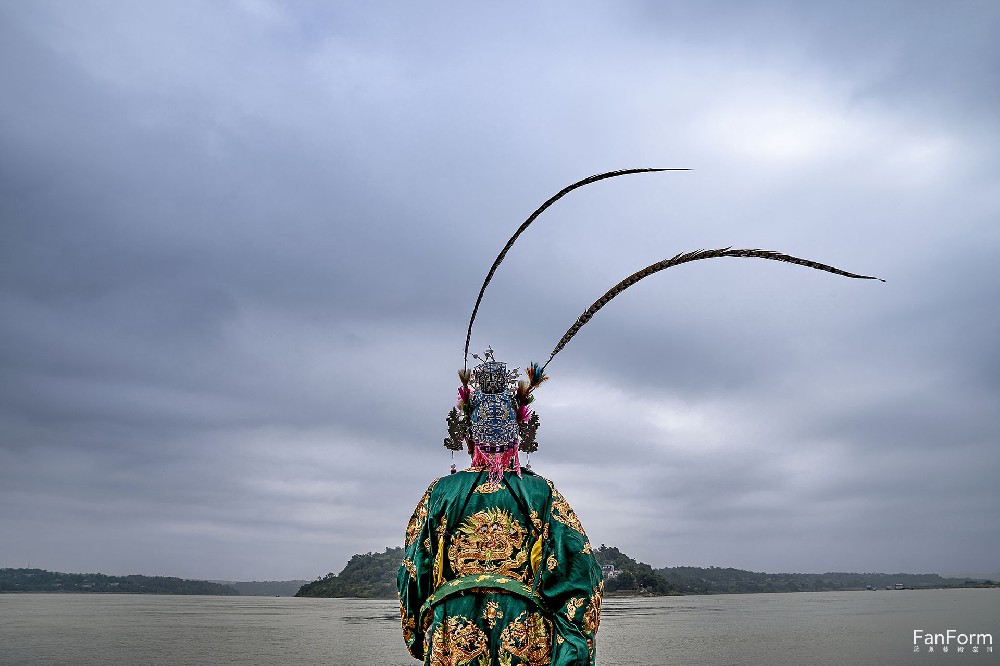 Sichuan Opera Players by the Yangtze River